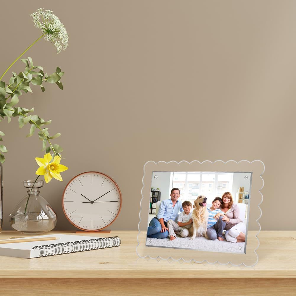 Acrylic Scallop Picture Frame